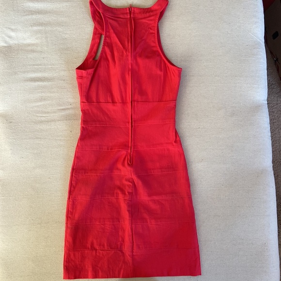 Windsor Bodycon Mini dress - Picture 2 of 3